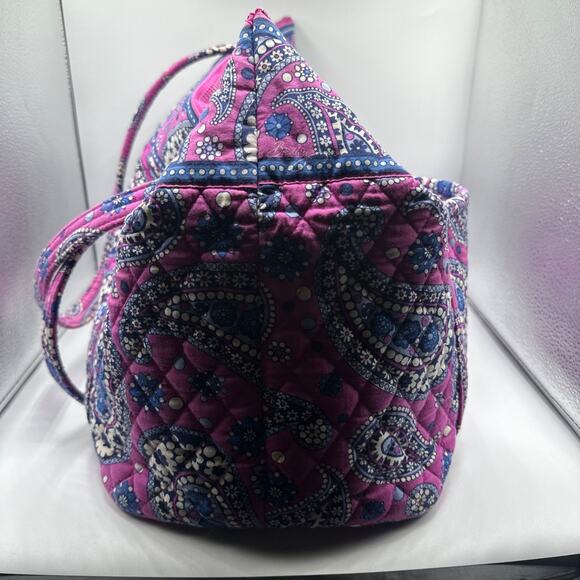 Vera Bradley Zipper Top Ladies Tote Bag Boysenberry 2011 Quilted Paisley Purple - Picture 2 of 10